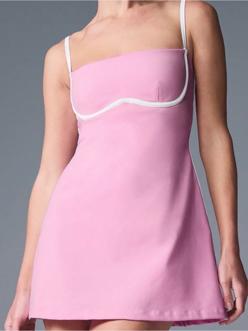 ALO Yoga Airbrushed Streamlined Dress size Medium-New with tags